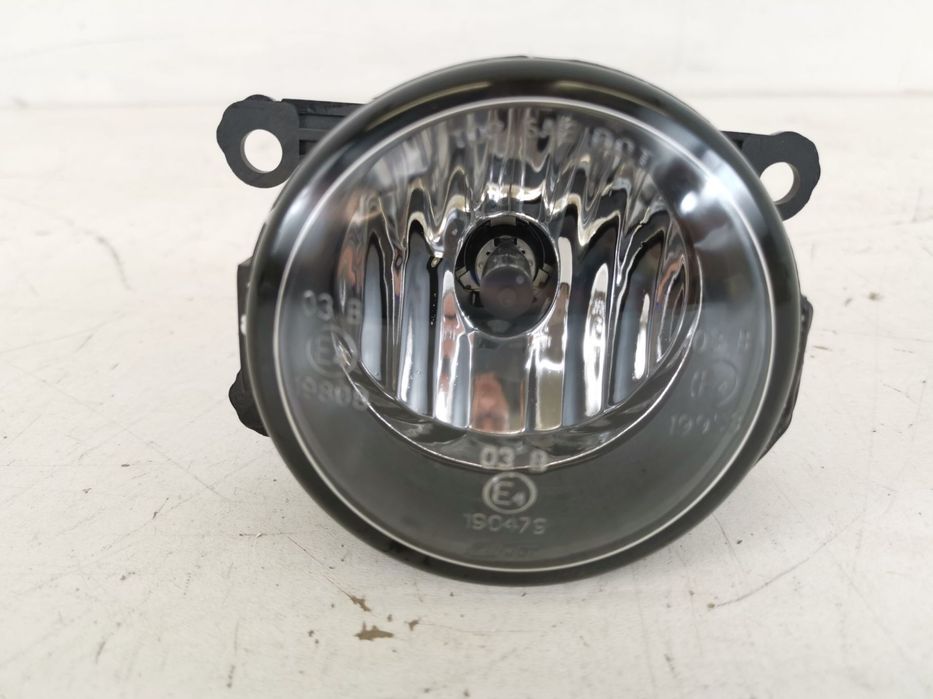 Proiector Dreapta Cu Halogen Dacia  Duster 1 [facelift] 2013 2014 2015