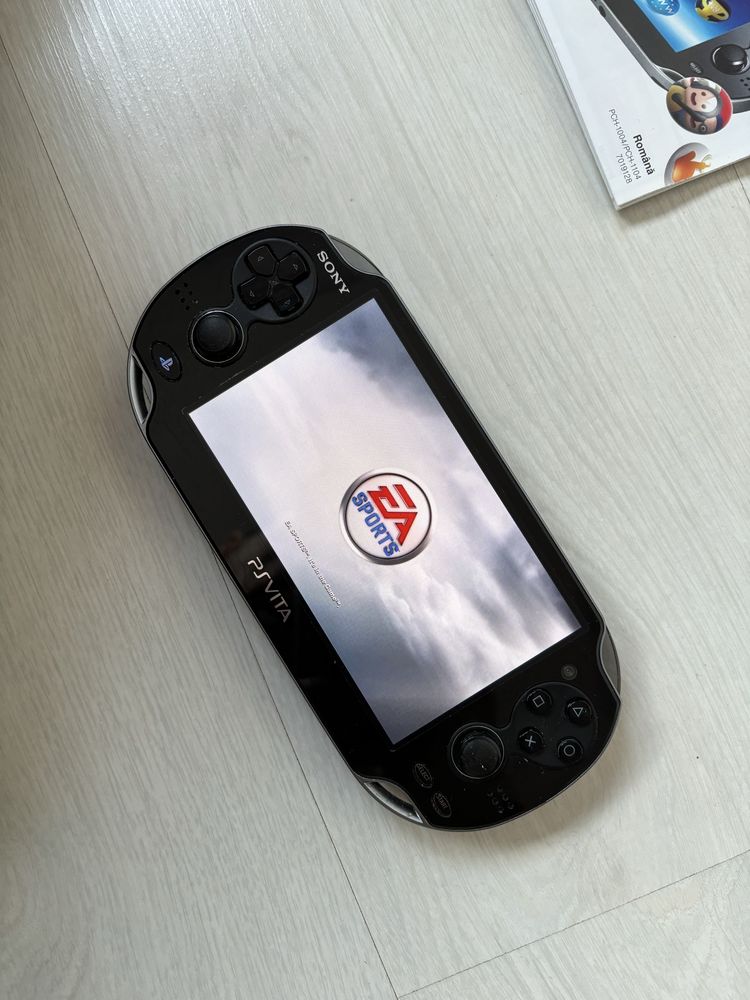 PS Vita 3G / WIFI като нова пълен коплект