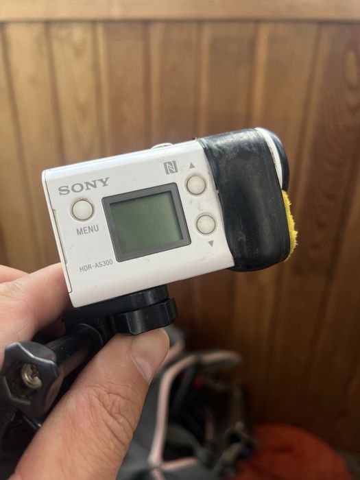 Экшн камера Sony as300