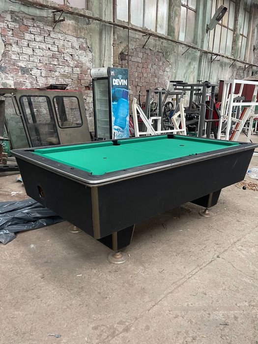 Билярд и чисто нови щеки!