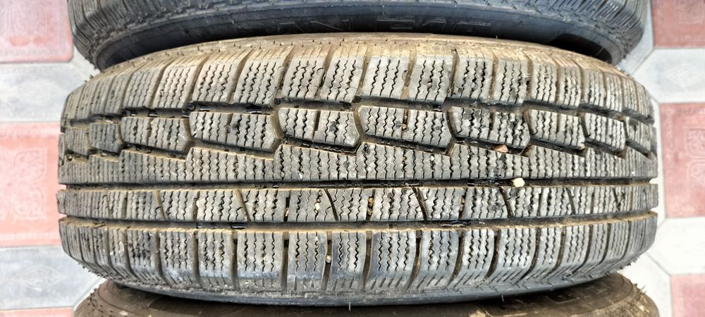 шина комплект 185 /70/ 14