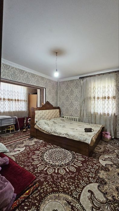 Юнусабад 7 квартал. Продается квартира 1/3/4