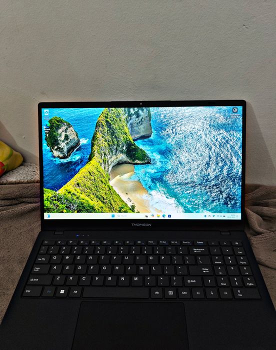 Laptop Intel Core-i5 Generația 11 4.5Ghz Full HD,15.6 IPS