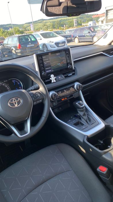 Toyota RAV4 Hibrid/ 2.5 Benzina 222 CP/ Automata/ Bussiness Edition