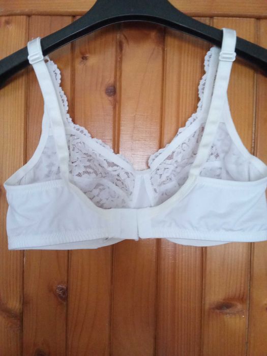 Sutien dantelat,  75 C