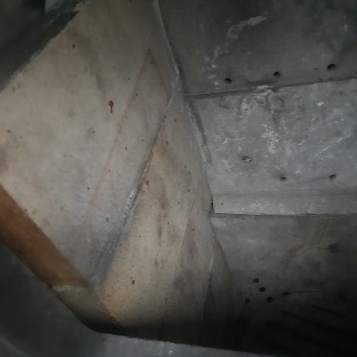 Soba de 5 kw cu sticlă focar șamotat si plita fonta