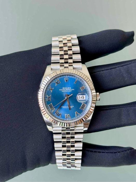 Rolex Datejust 41 mm Blue Roman Dial Jubilee 2020