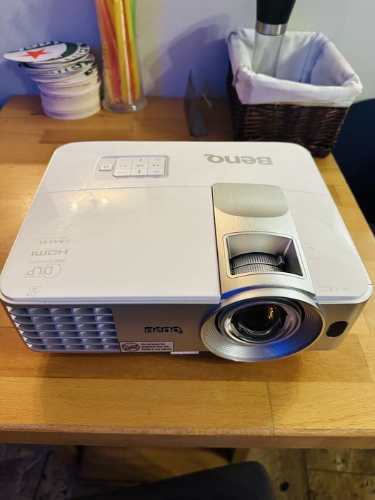 Video peoiector Benque MW632ST