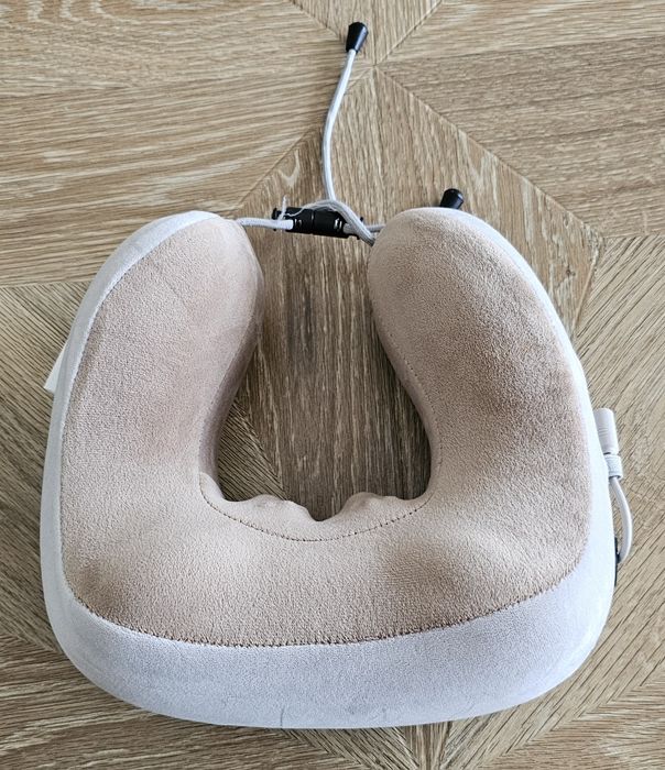 Новая подушка массажёр для шеи