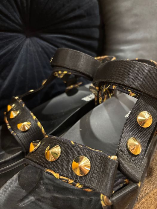 Дамски сандали Versace