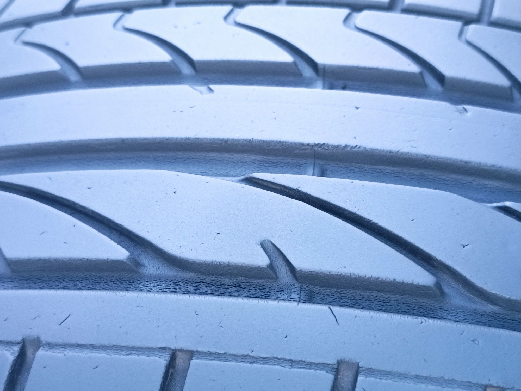 215/50/17 Bridgestone