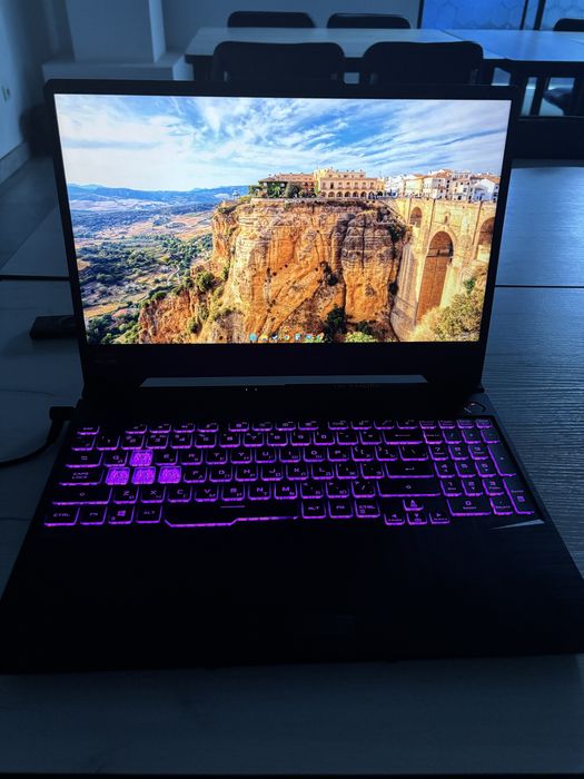 Noutbuk Asus tuf gaming f15