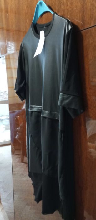 Асиметрична черна туника с еко кожа