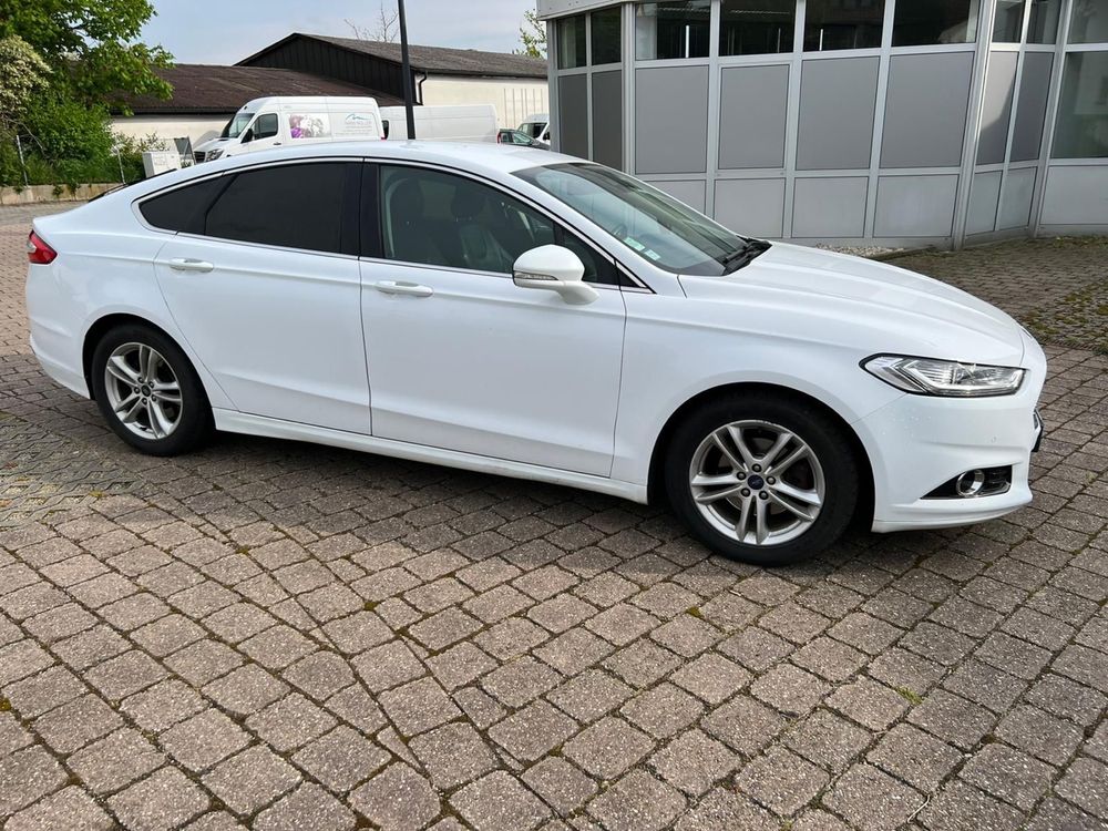 Vând ornamente crom geam Ford Mondeo Mk5