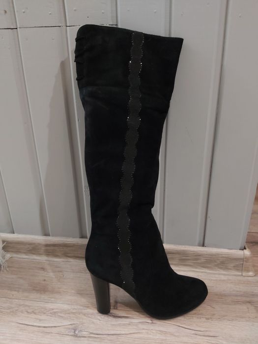 Продам зимние сапоги