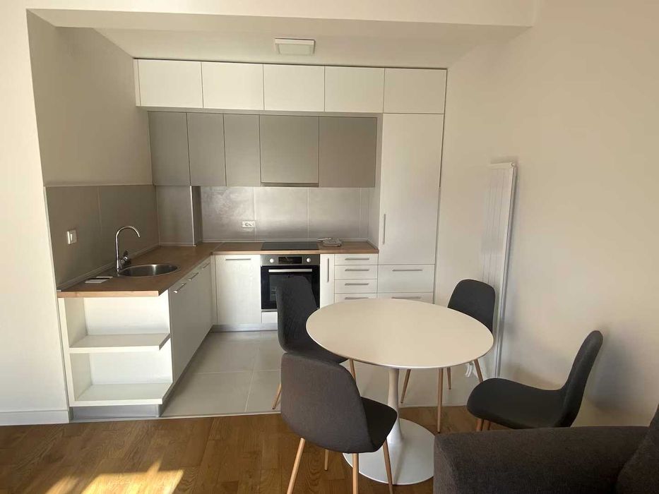 Дава се под наем Тристаен апартамент в София, Медицинска академия - 78 кв.м за 749 € - Снимка #3