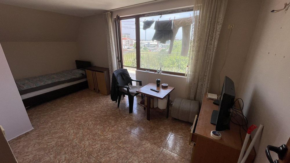 Продава се Двустаен апартамент в Бургас, Изгрев - 85 кв.м за 789 €/кв.м - Снимка #5