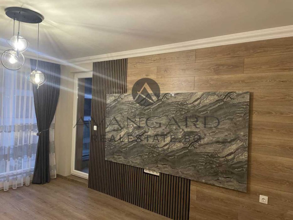 Продава се Двустаен апартамент в Пловдив, Кючук Париж - 70 кв.м за 2040 €/кв.м - Снимка #3