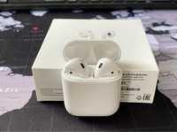 Продам AirPods with Charging Case (2nd Generation)