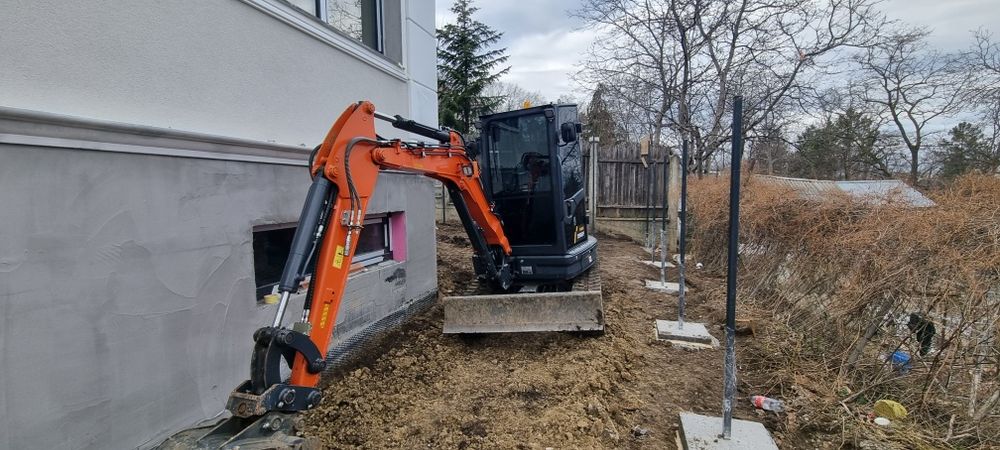 Miniexcavator, excavator, de inchiriat, inchiriere