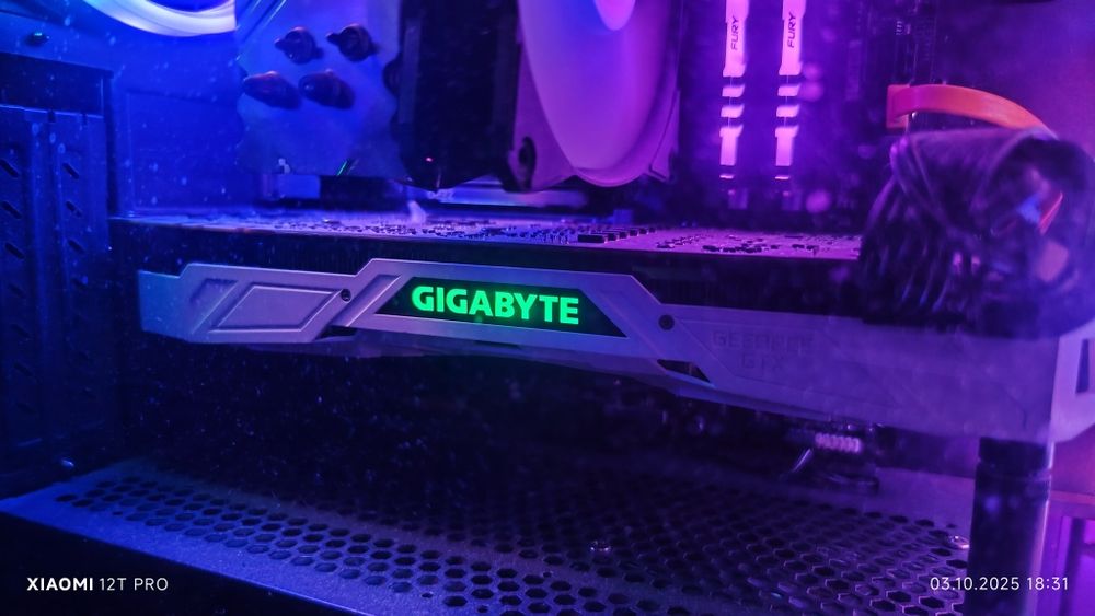 Срочно! Gigabyte GTX 1080 Ti Gaming OC