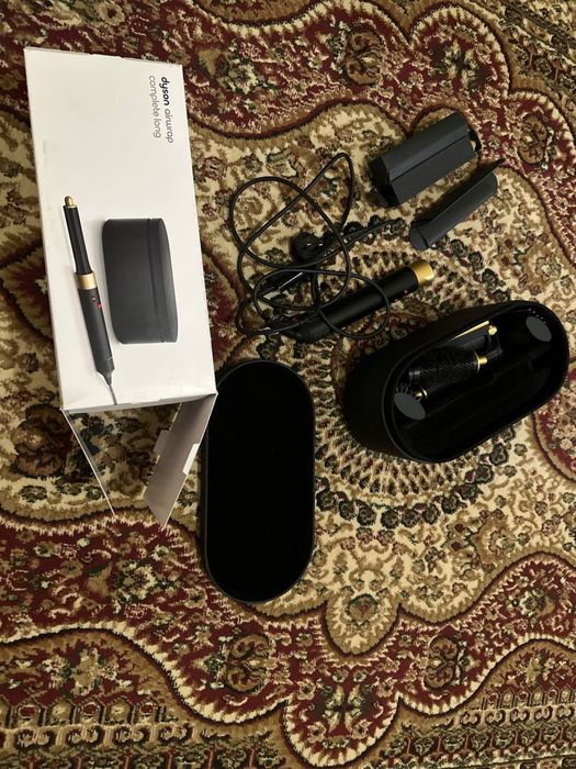 Продается дайсон в отличном состоянии