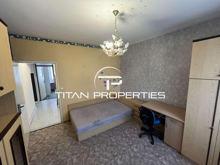 Дава се под наем Тристаен апартамент в Варна, Кайсиева градина - 100 кв.м за 375 € - Снимка #8