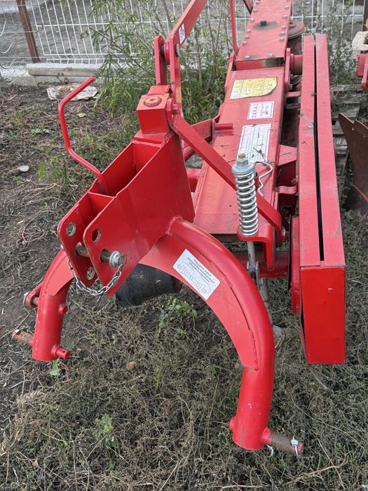 Greblă, Met, Cositore, Plug pentru tractor universal 445