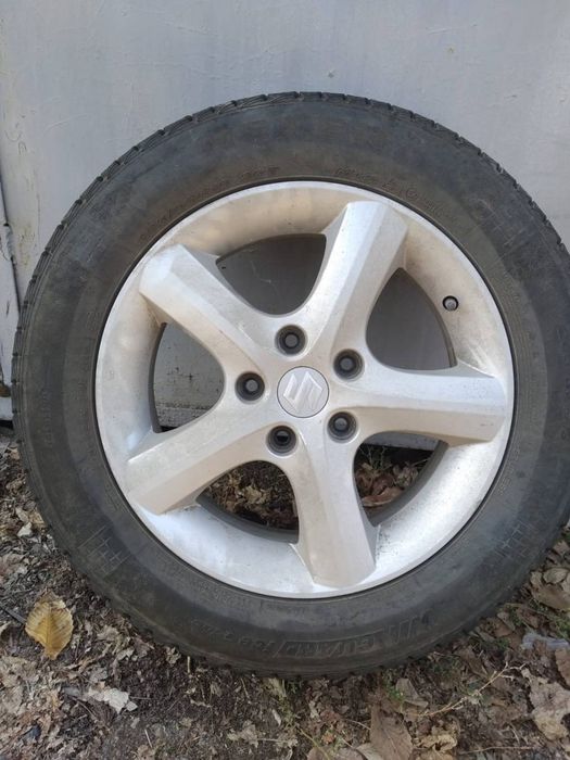 Продаю оригинальные диски+резина (зима)