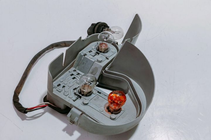 Soclu  Stop Dreapta 159152Re Renault Megane a 2-a generatie