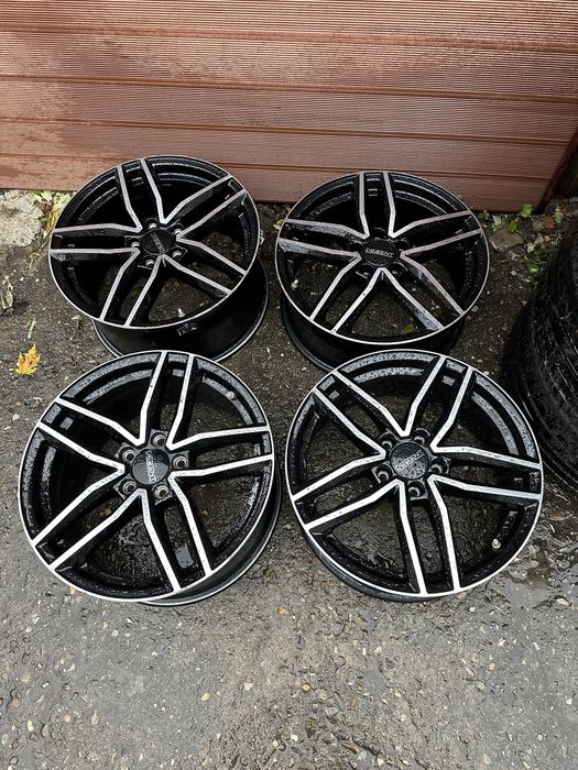 Jante bicolor 5x112 7.5J / 9J R18 Dezent Mercedes C Class W206 Hybrid