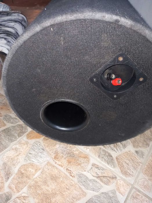 Субуфер и усилвател