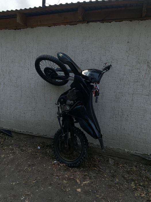 Продам эндуро Tayo a16