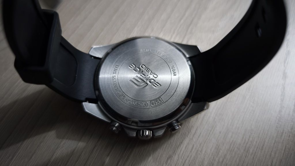 Продам часы casio