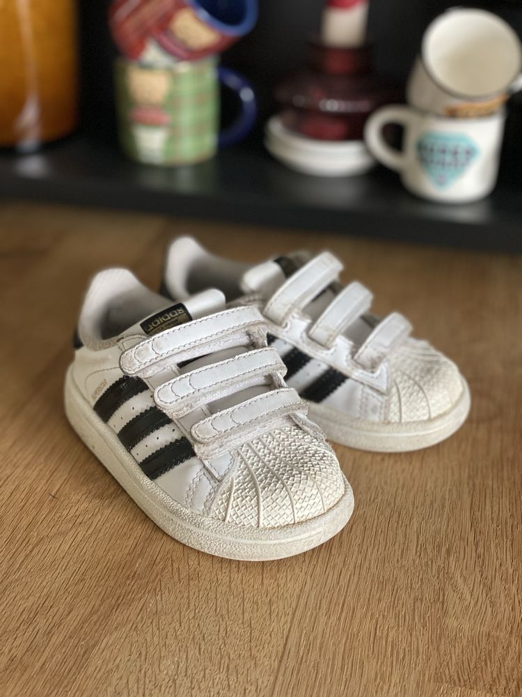Adidasi piele alb si negru
