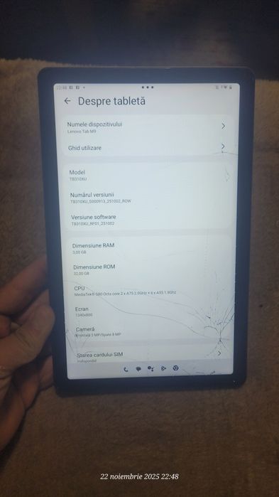 Vând tableta Lenovo tab m9