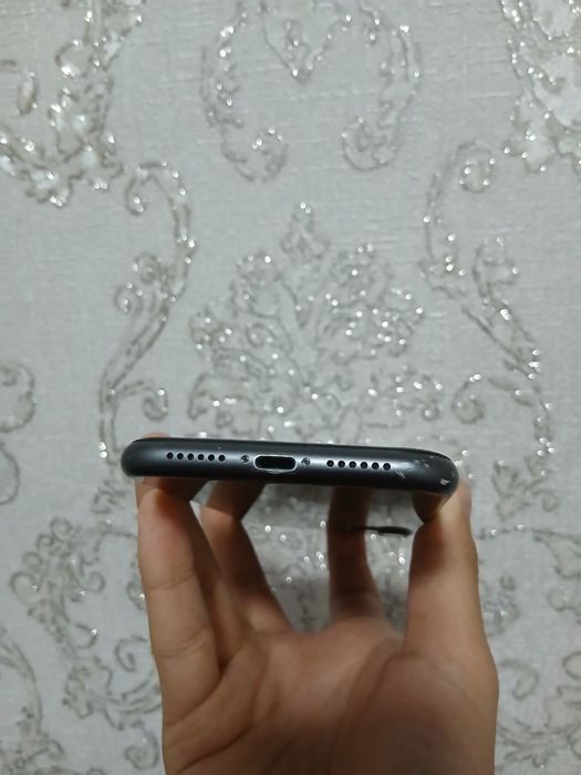 Iphone 11 sotiladi