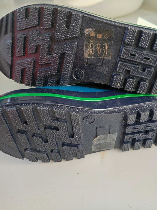 Датски гумени ботуши номер 28