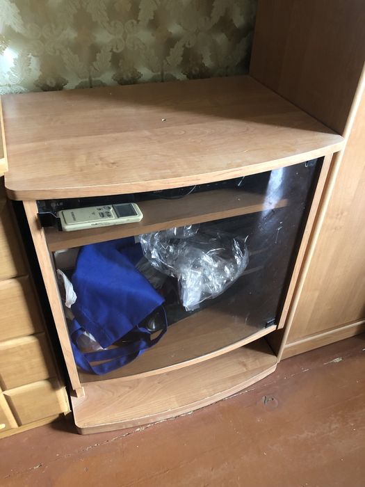 Тумба под телевизор