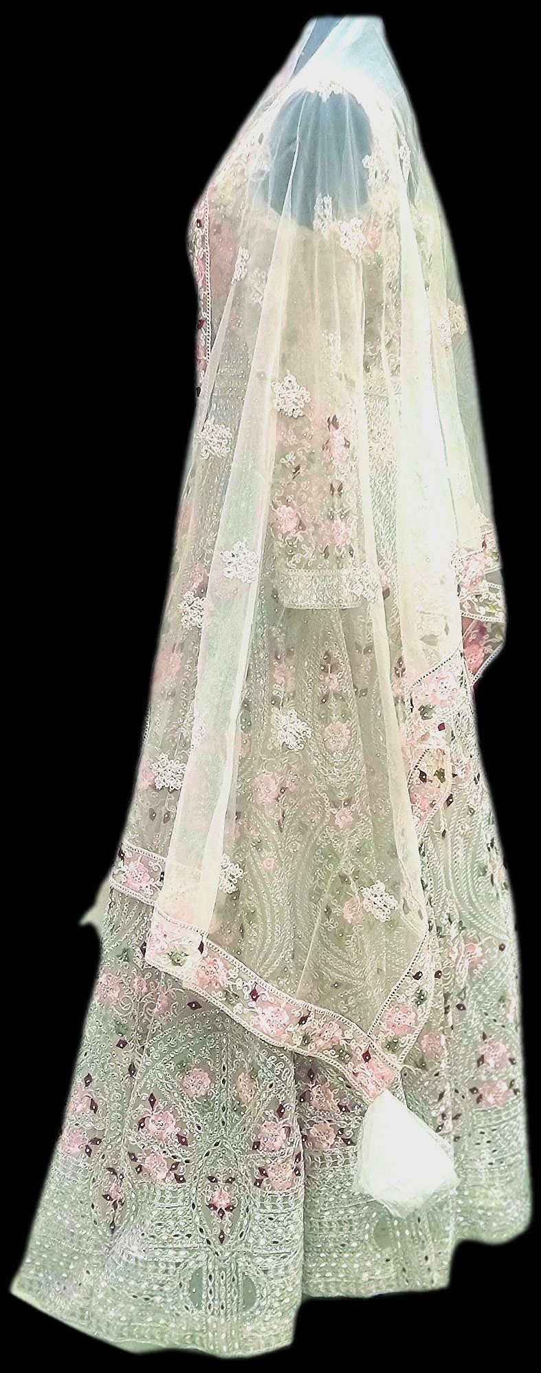 Свадебное или праздничное платье
