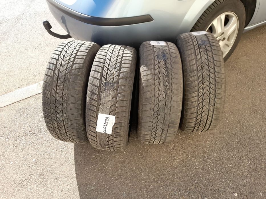 Vând anvelope Iarna