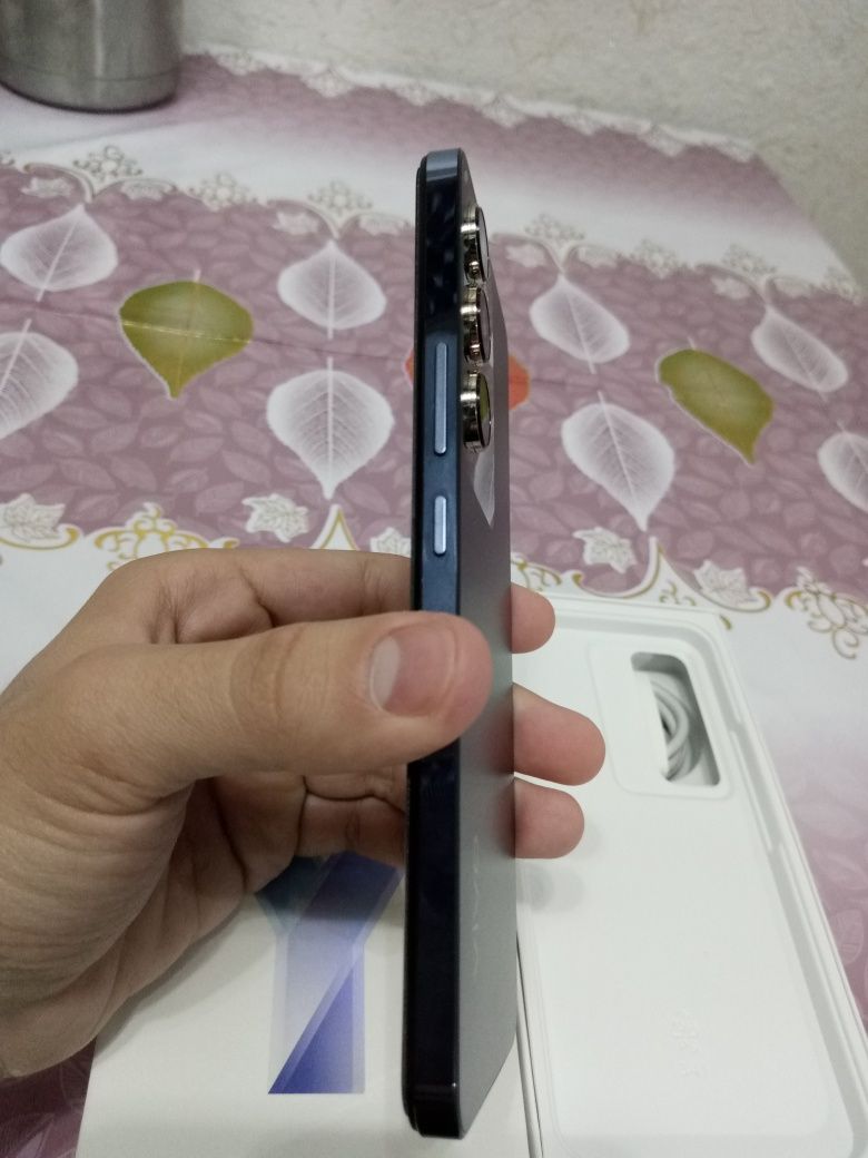 Vivo Y 100  2 oy ishlagan