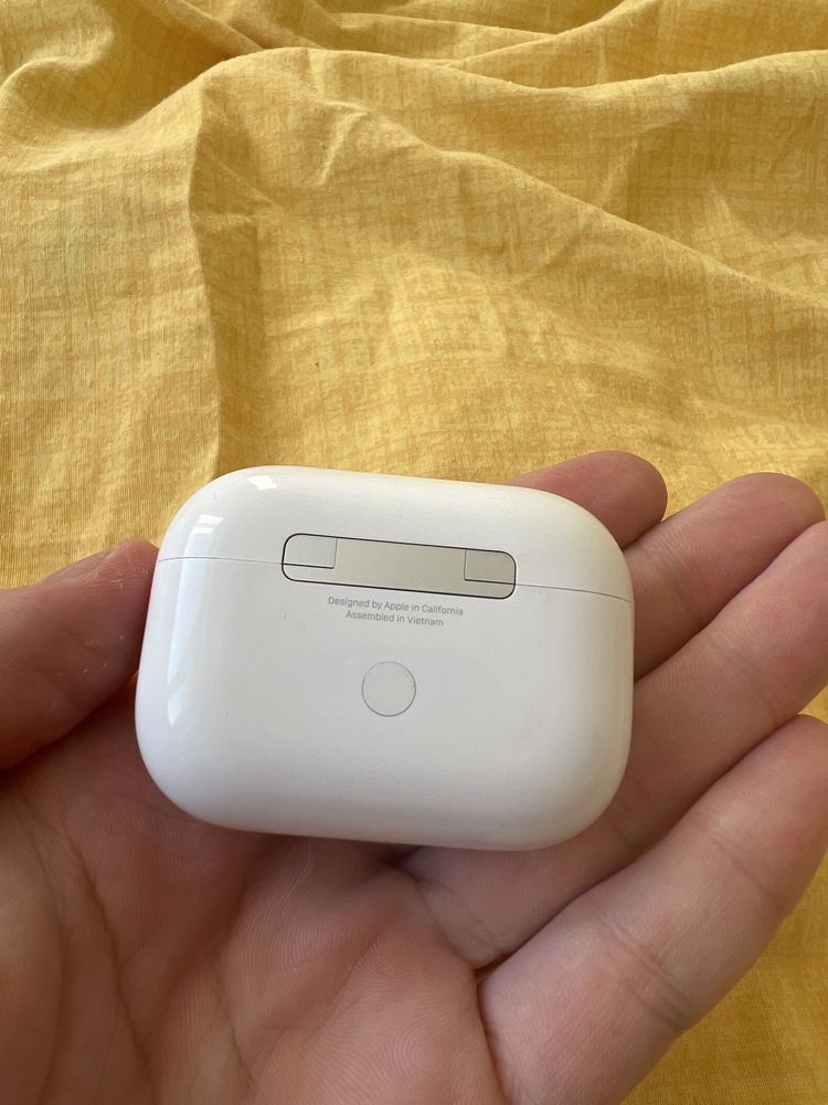 Airpods pro оригинальные на гарантии