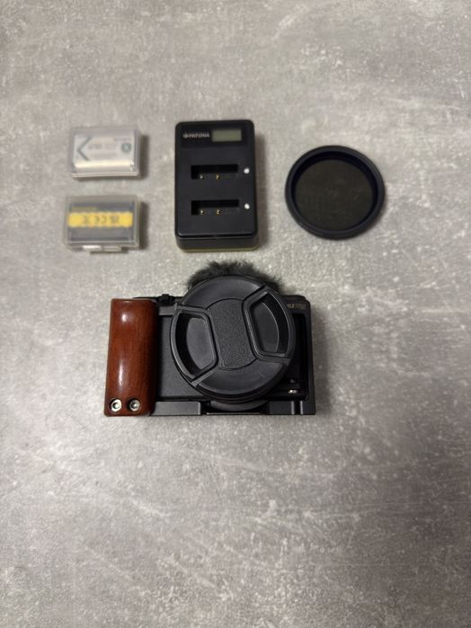 Sony zv1 cu cage Ulanzi , wide angle lens Ulanzi , filtru nd variabil