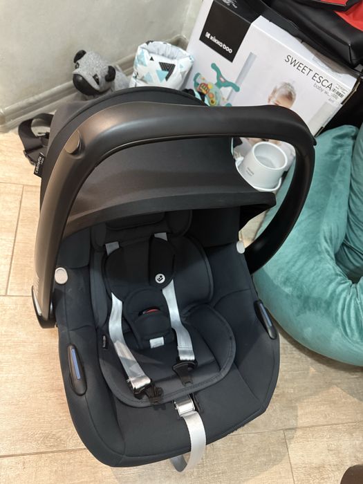 Maxi cosi cabriofix кош за кола