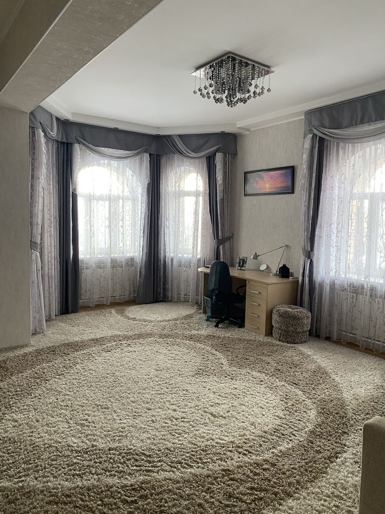 Продам дом 6 микрорайон