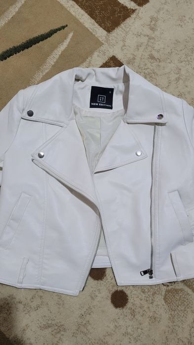 Продаются куртка