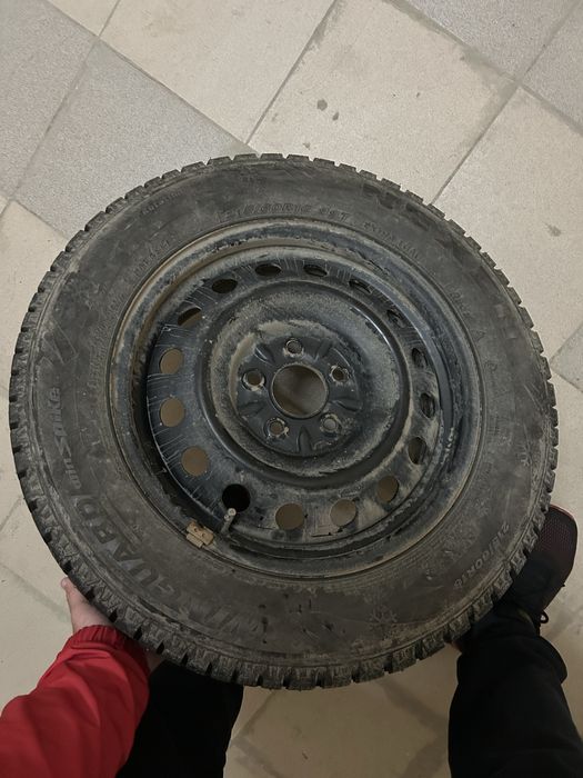 Продам запаску на 16