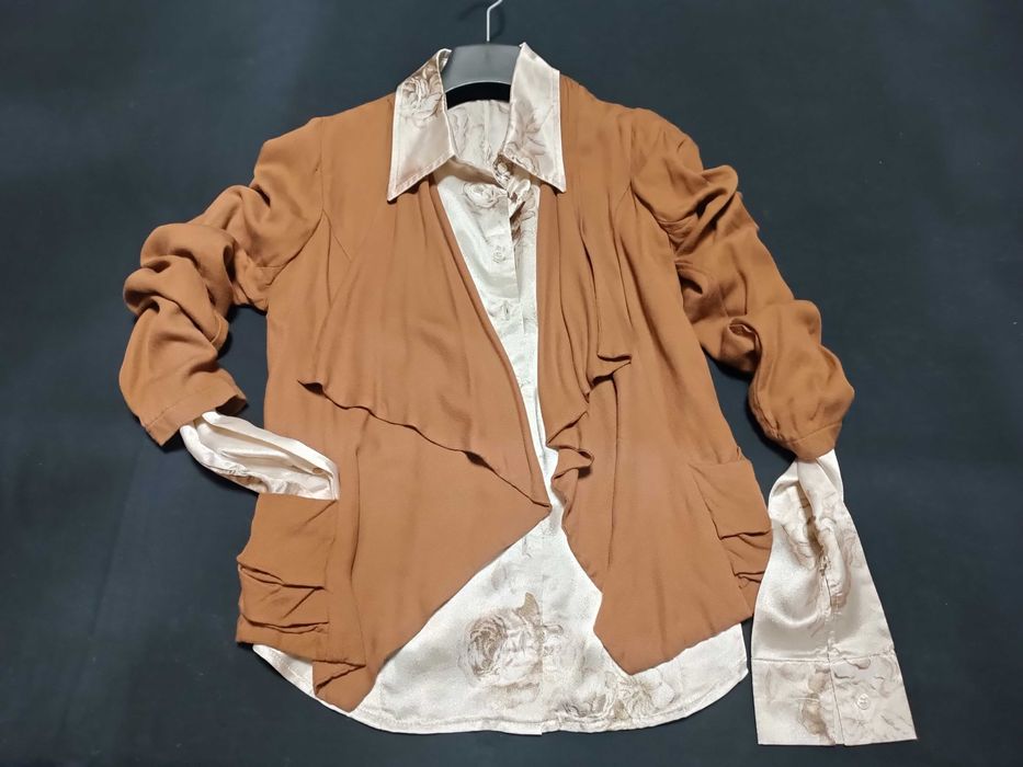 Сет сако и сатенена риза