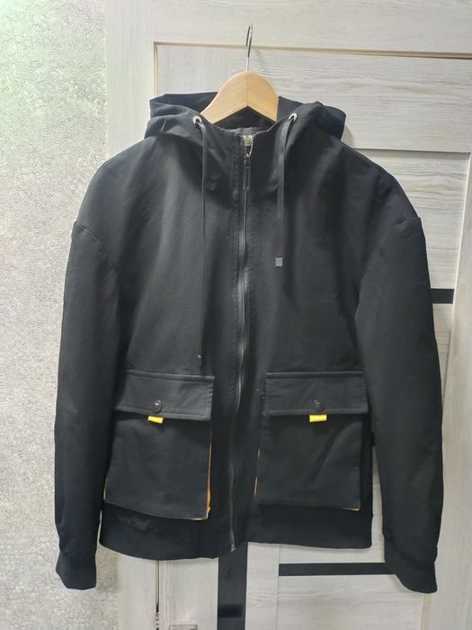 Ветровка размер S-M